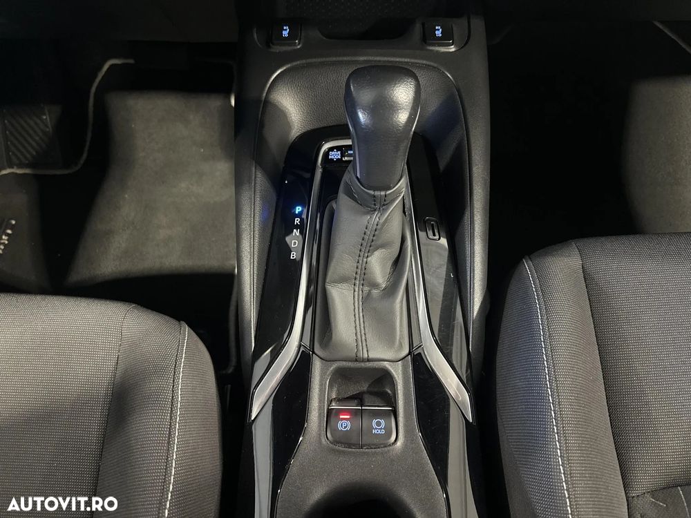 Toyota Corolla - 18