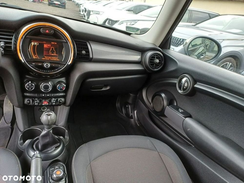 MINI Cooper John Works Trim - 21