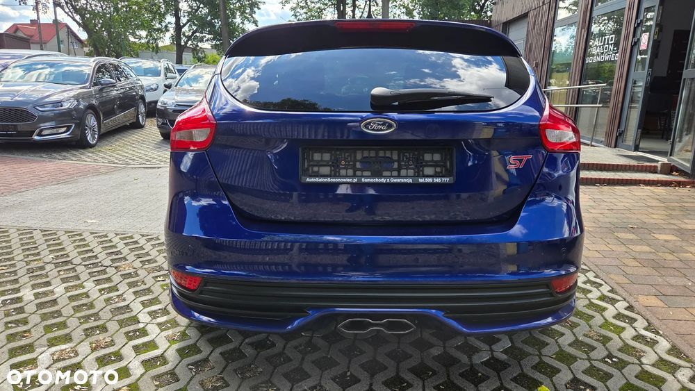 Ford Focus 2.0 TDCi ST-2 - 17