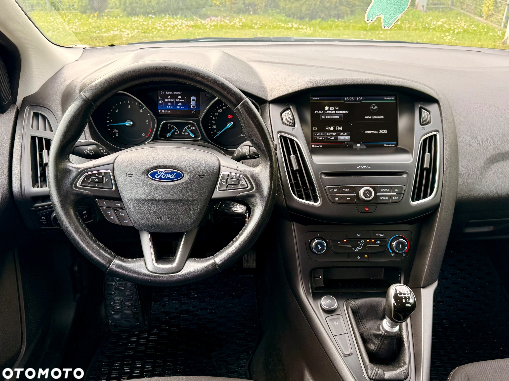 Ford Focus 1.5 TDCi SYNC Edition - 11