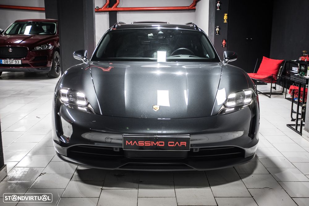 Porsche Taycan Sport Turismo - 6