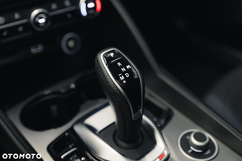 Alfa Romeo Giulia 2.0 Turbo Veloce Q4 - 34