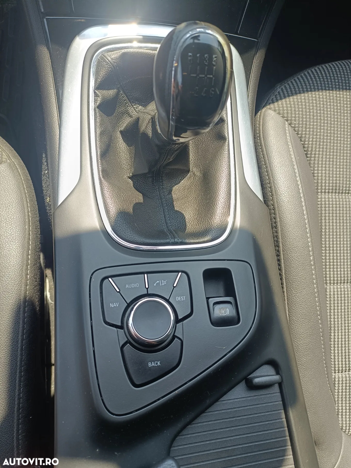 Opel Insignia - 9