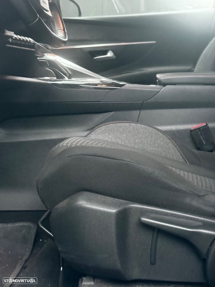 Peugeot 3008 - 10