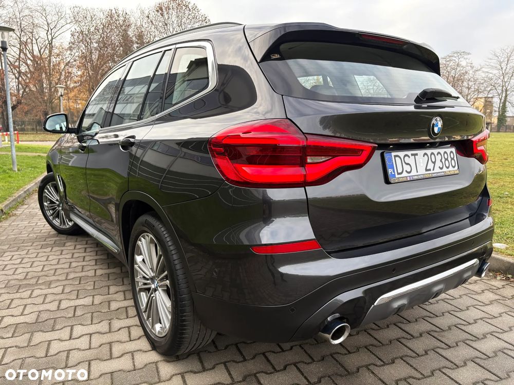 BMW X3 xDrive20d Luxury Line - 21