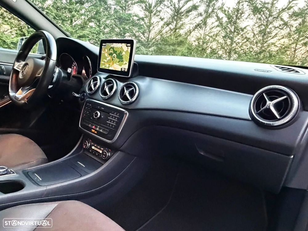 Mercedes-Benz CLA 220 (CDI) d 7G-DCT AMG Line - 14