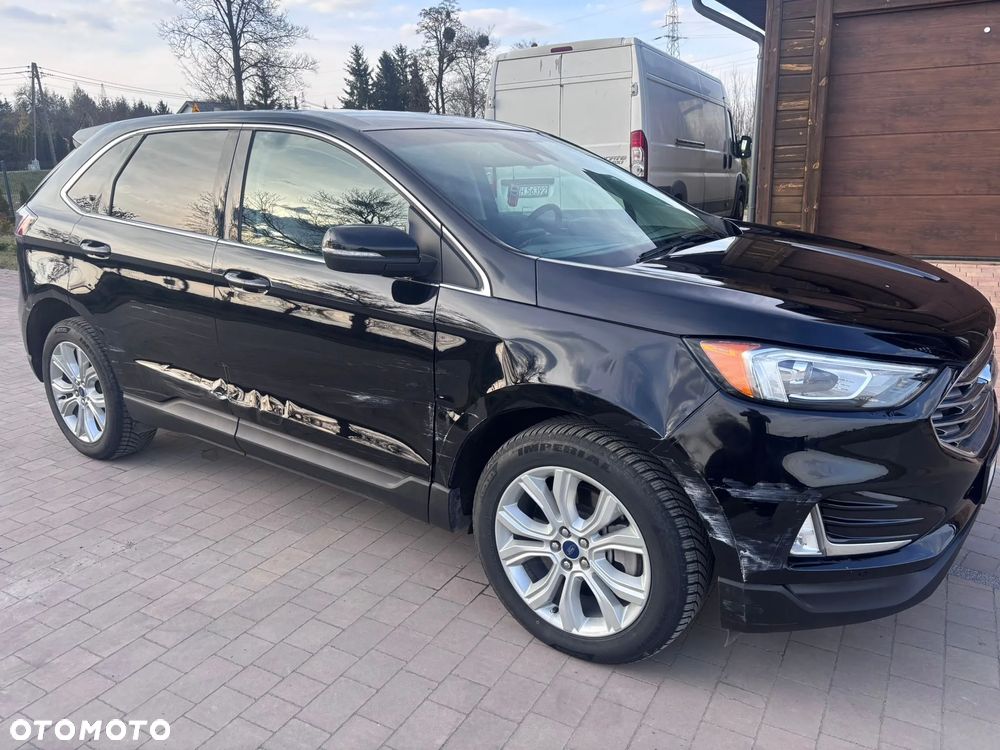 Ford Edge - 8