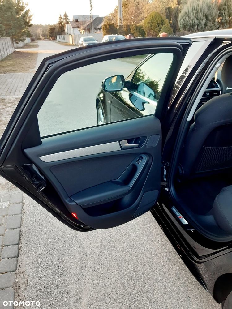 Audi A4 Limousine - 22