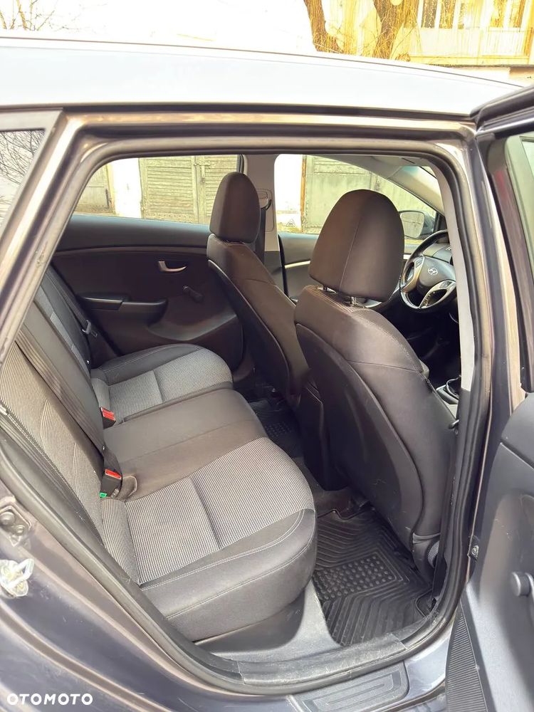 Hyundai i30 1.4 CRDi Run - 14