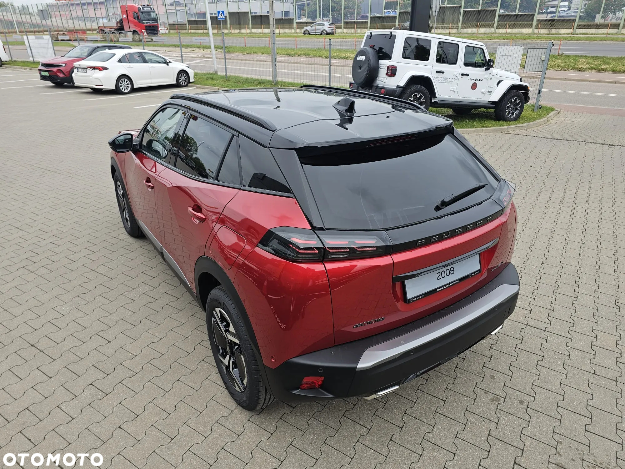 Peugeot 2008 PureTech mHEV GT e-DCS6 - 4