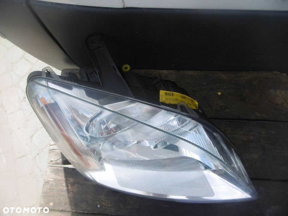 Lampa prawa FORD C-MAX orginał europa - 2
