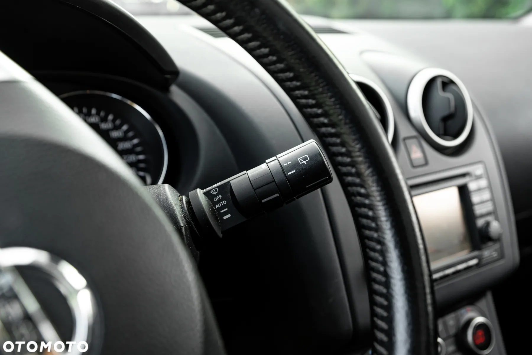 Nissan Qashqai 1.6 visia - 40
