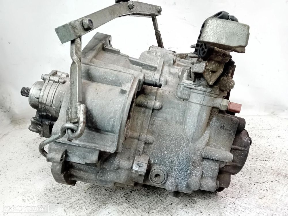 Caixa de velocidades manual VOLKSWAGEN Tiguan (5N) - 3