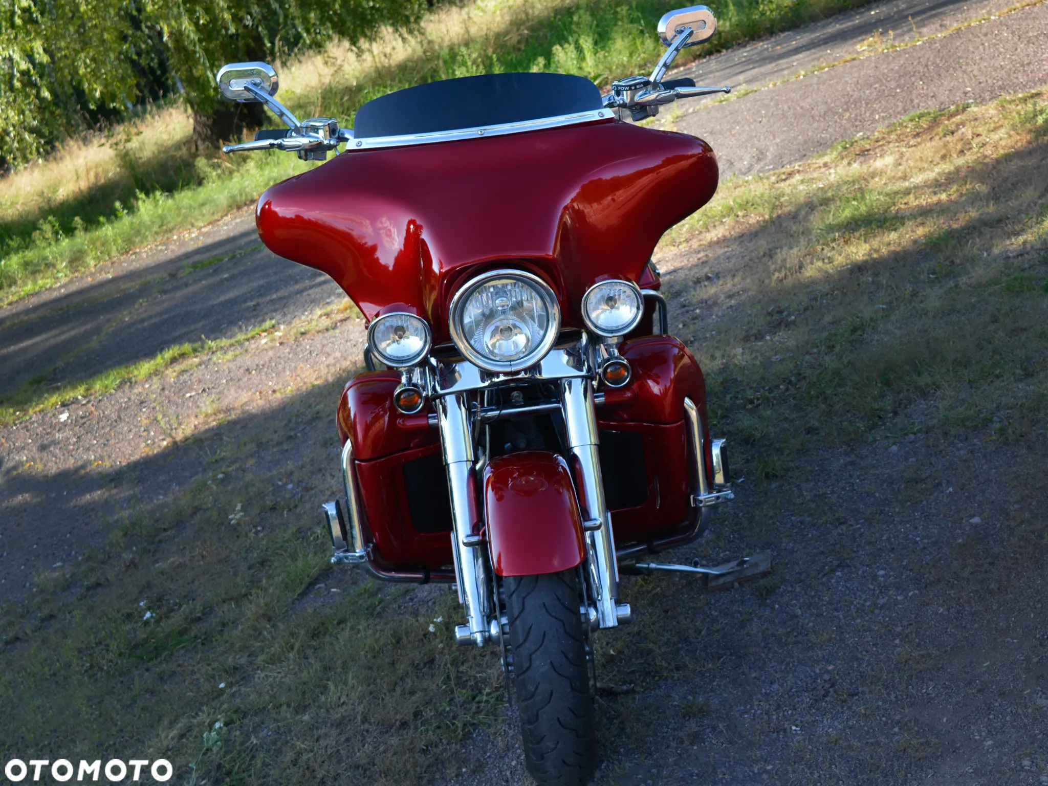 Harley-Davidson Touring Electra Glide - 4