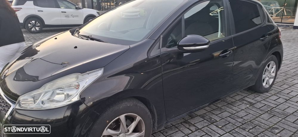 Peugeot 208 1.2 PureTech Active - 6