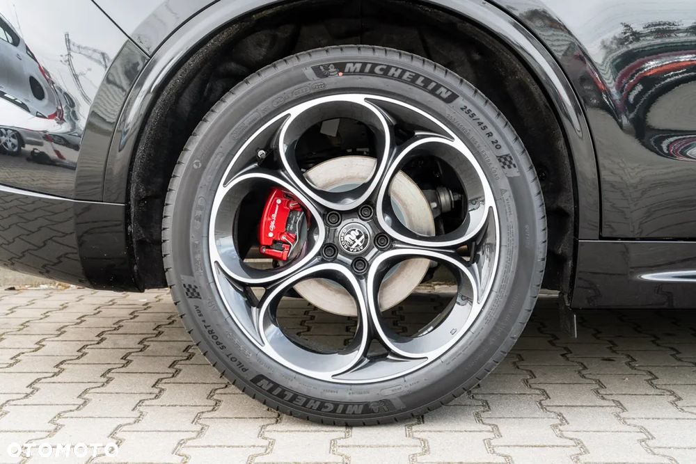 Alfa Romeo Stelvio 2.0 Turbo Veloce Q4 - 9