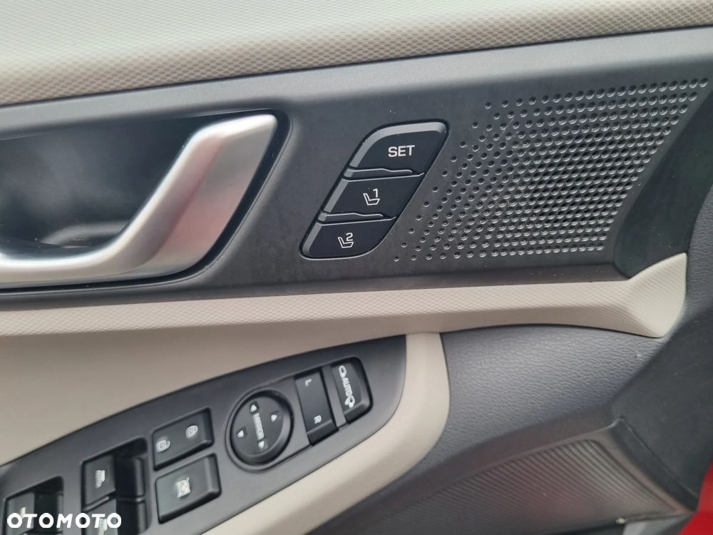 Hyundai IONIQ Hybrid Premium - 28