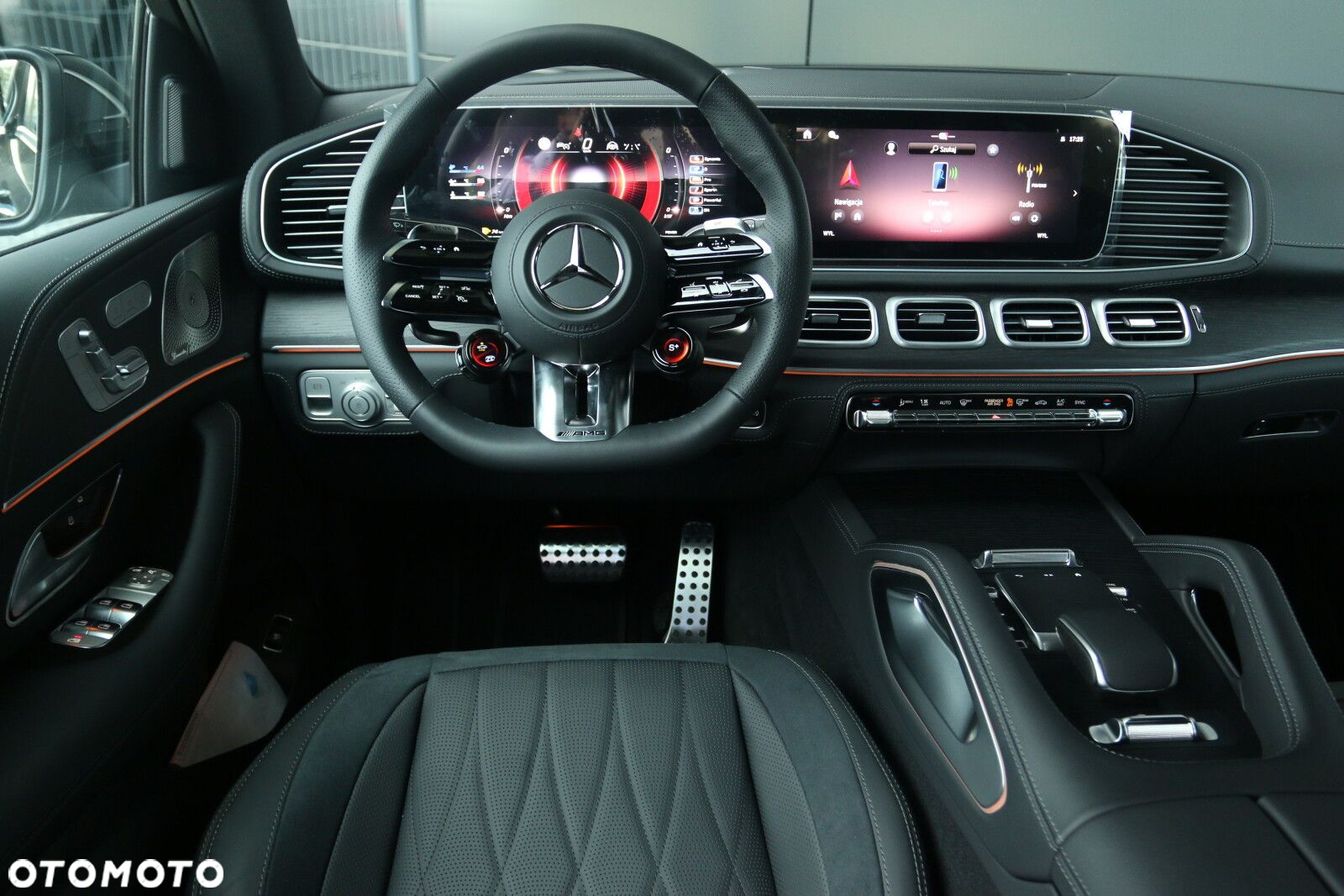 Mercedes-Benz GLE - 21