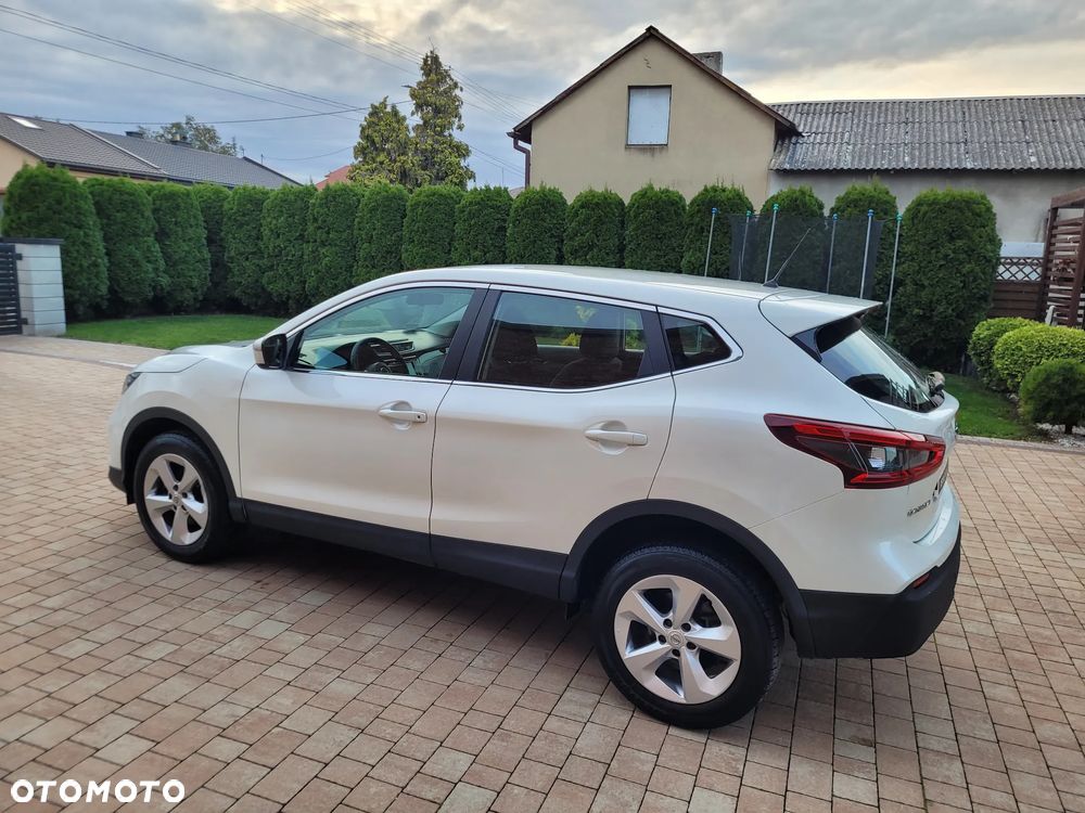 Nissan Qashqai 1.3 DIG-T N-Connecta - 13