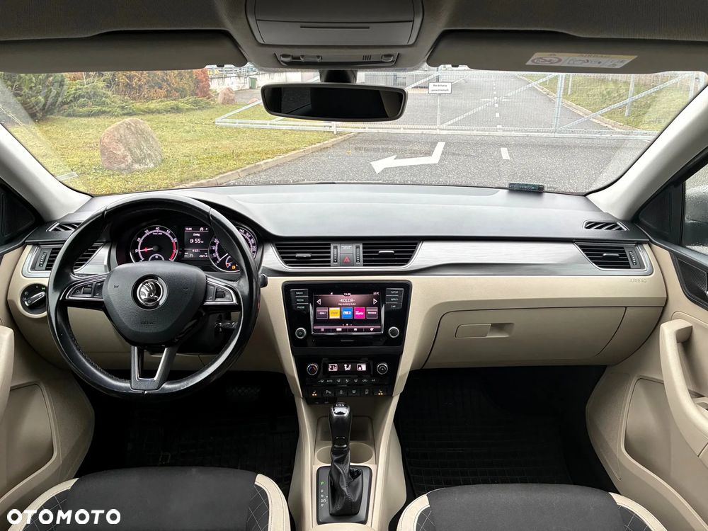 Skoda RAPID 1.4 TSI Style DSG - 9