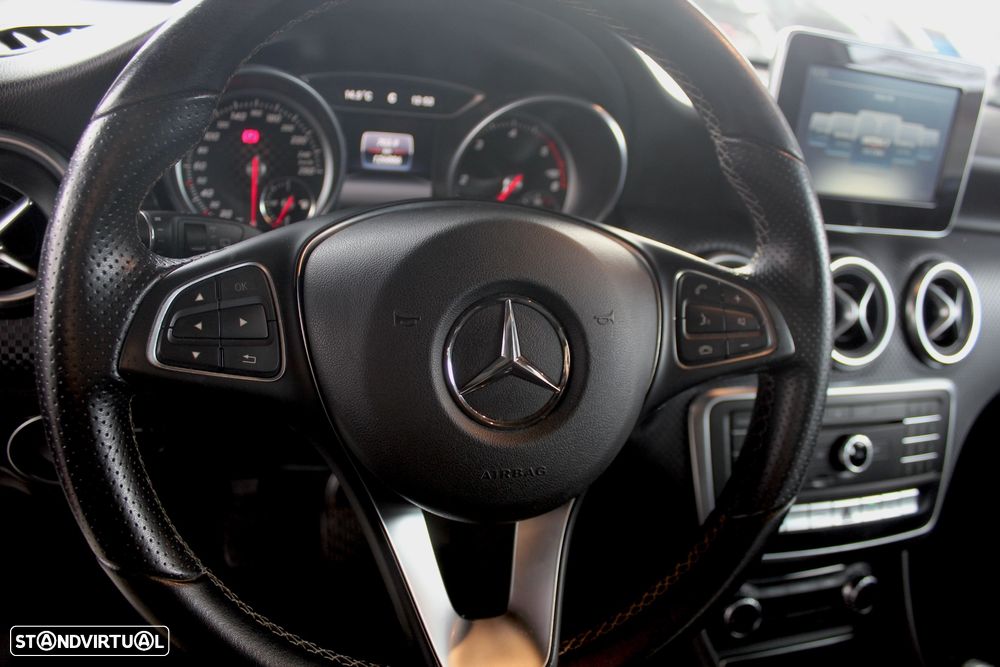 Mercedes-Benz A 180 d Urban - 13