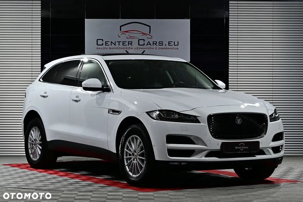 Jaguar F-Pace - 4