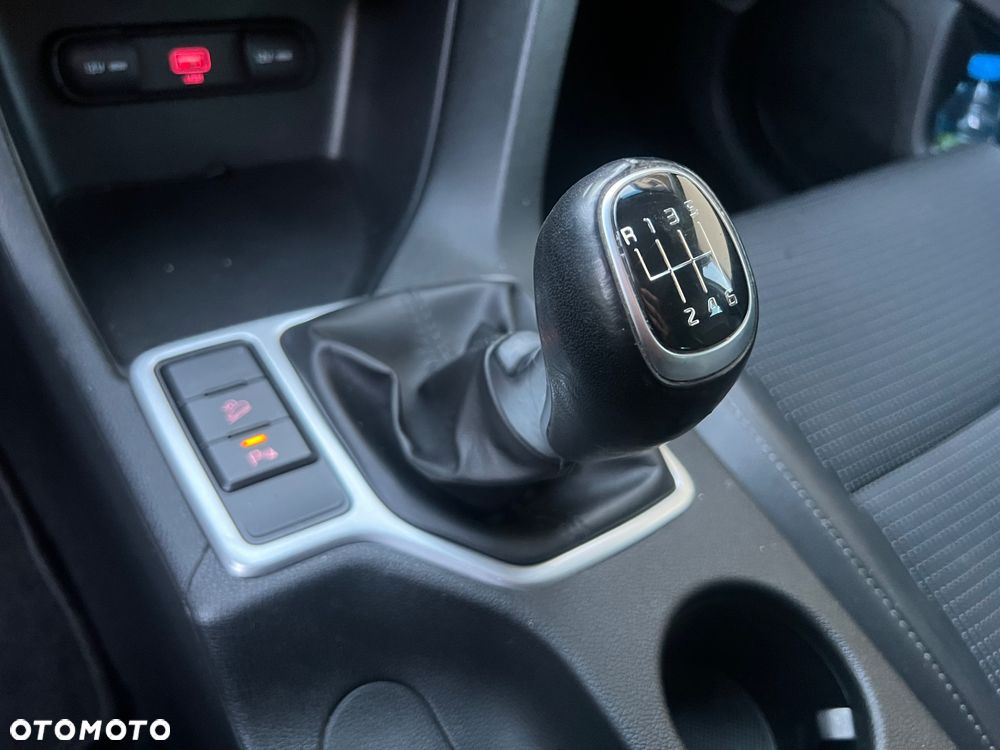 Kia Sportage 1.6 GDI 2WD Attract - 22