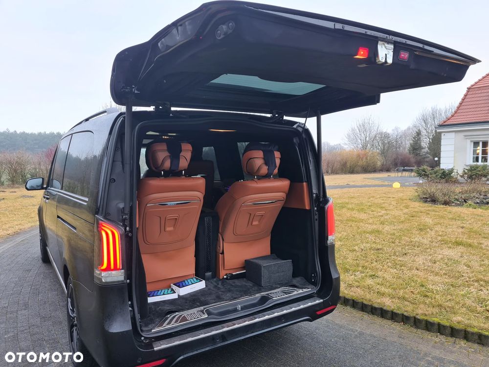 Mercedes-Benz Klasa V 300 d 4-Matic 9G-Tronic - 15