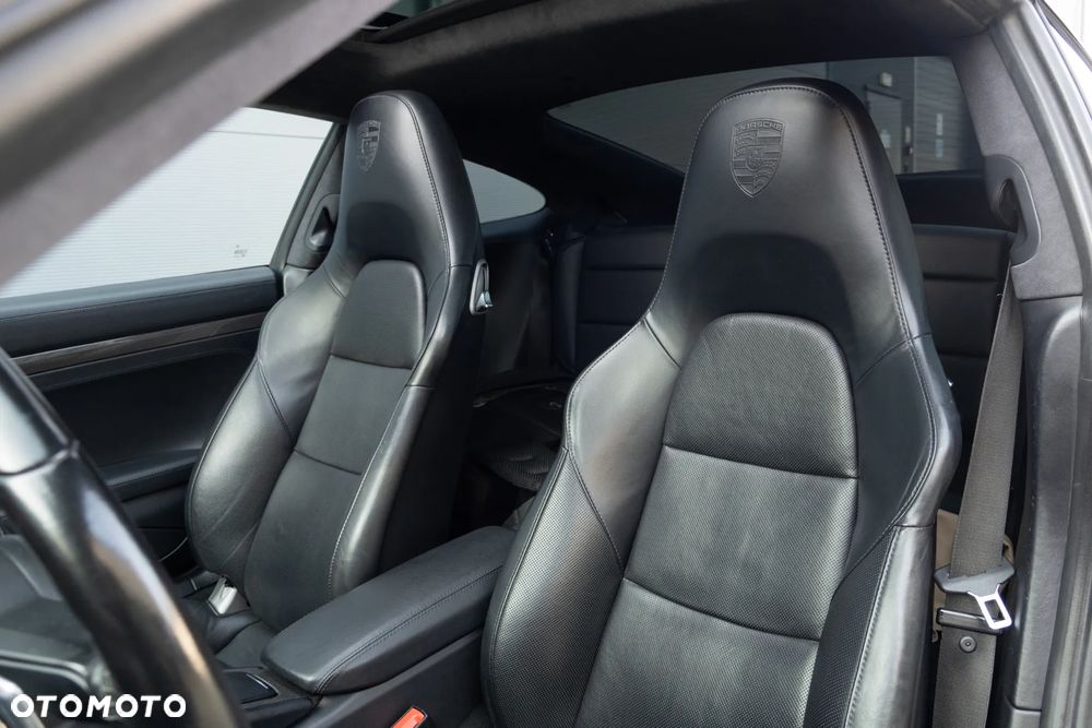 Porsche 911 - 30