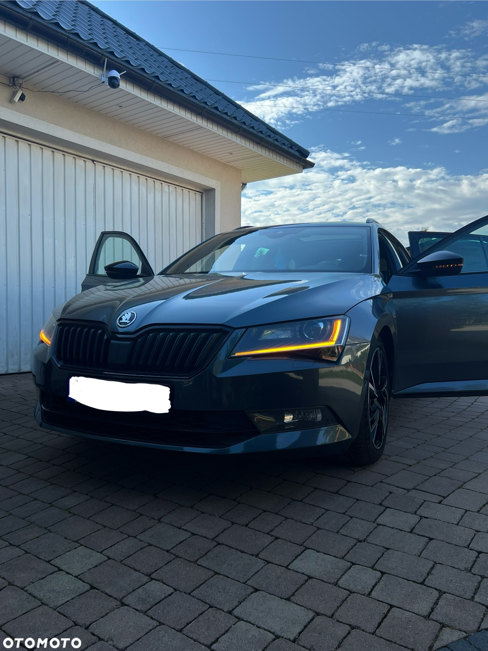 Skoda Superb 2.0 TDI 4x4 Sportline DSG - 3