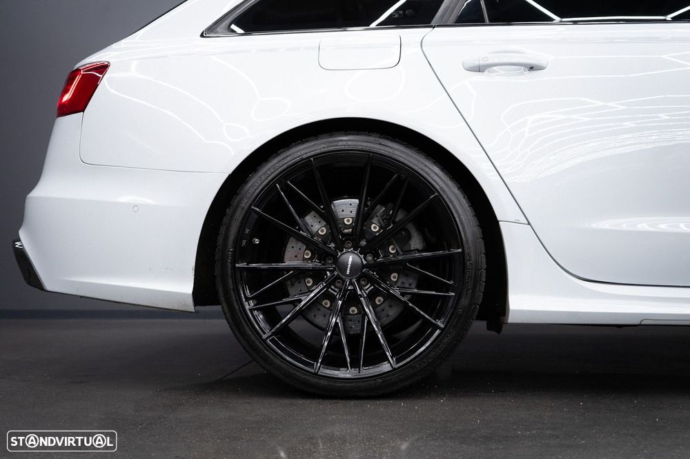 Audi RS6 Avant 4.0 TFSi quattro Tiptronic - 13