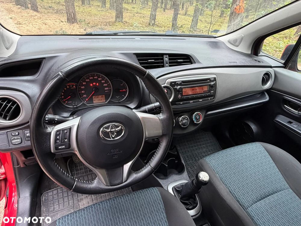 Toyota Yaris 1.0 Active - 8