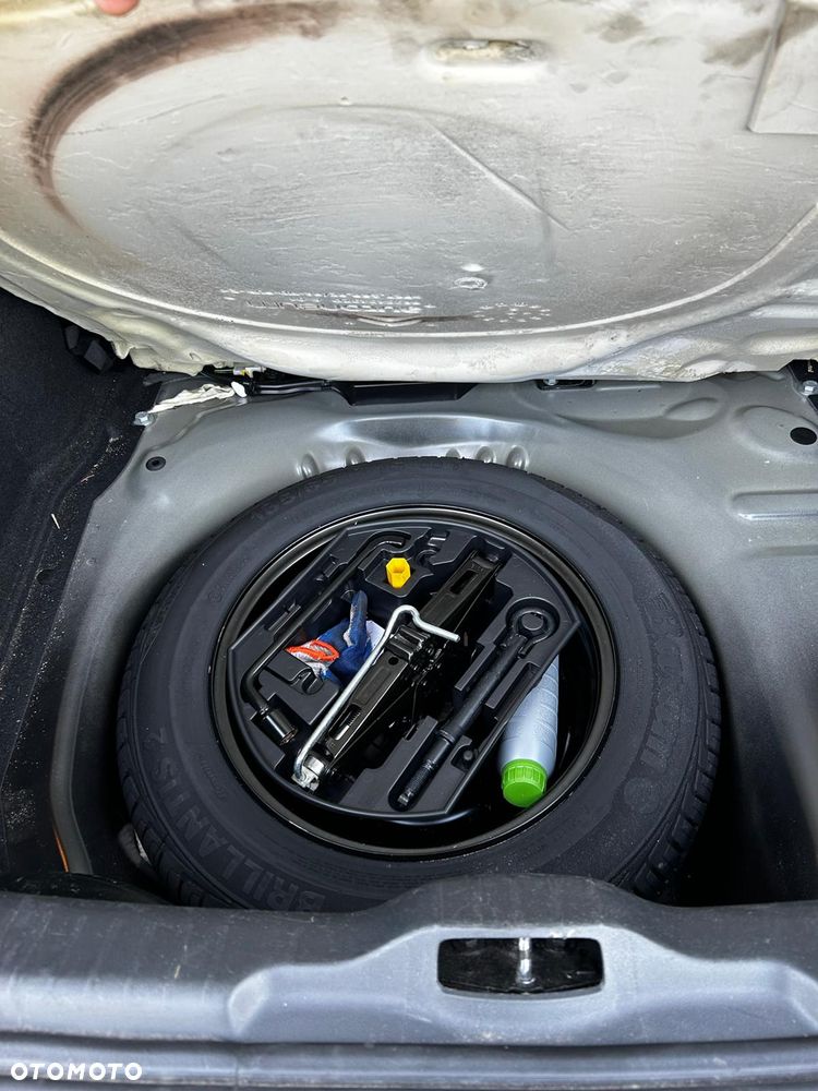 Citroën C4 Cactus 1.2 PureTech Shine S&S EAT6 - 23