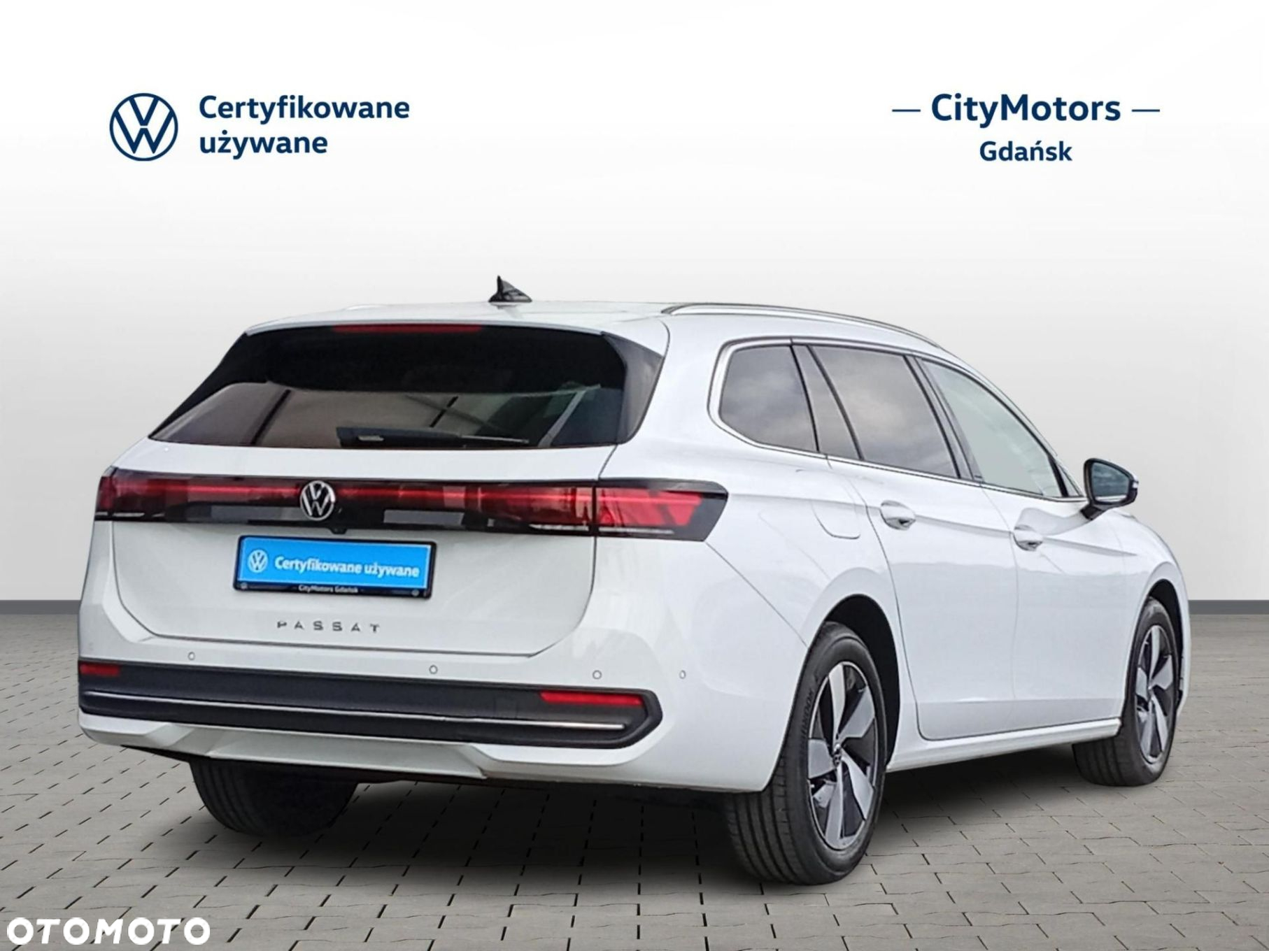 Volkswagen Passat - 2