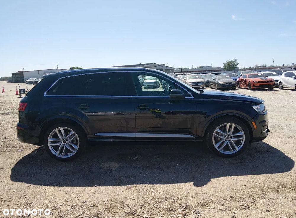 Audi Q7 3.0 TFSI Quattro Tiptronic - 6