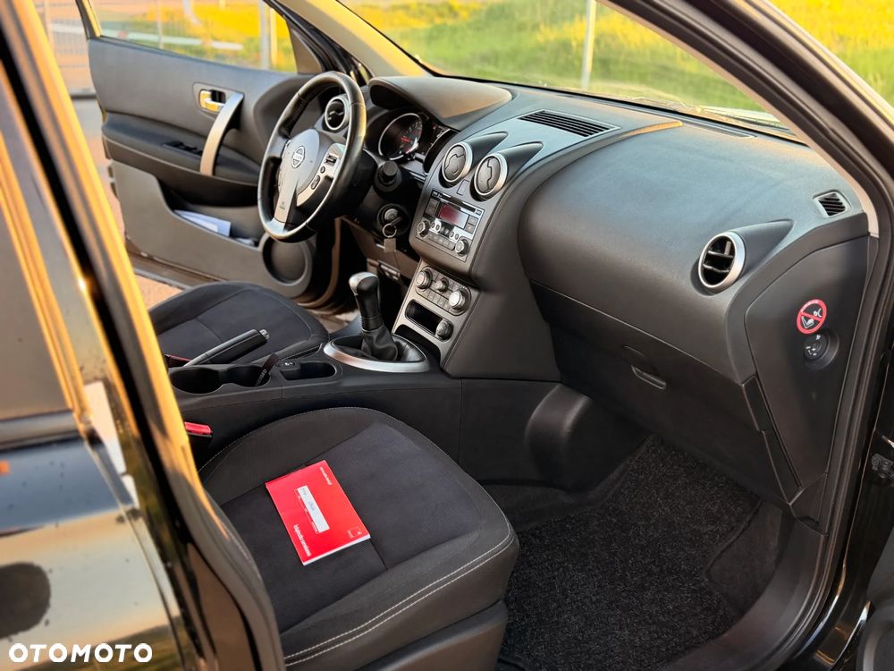 Nissan Qashqai 1.6 visia - 24