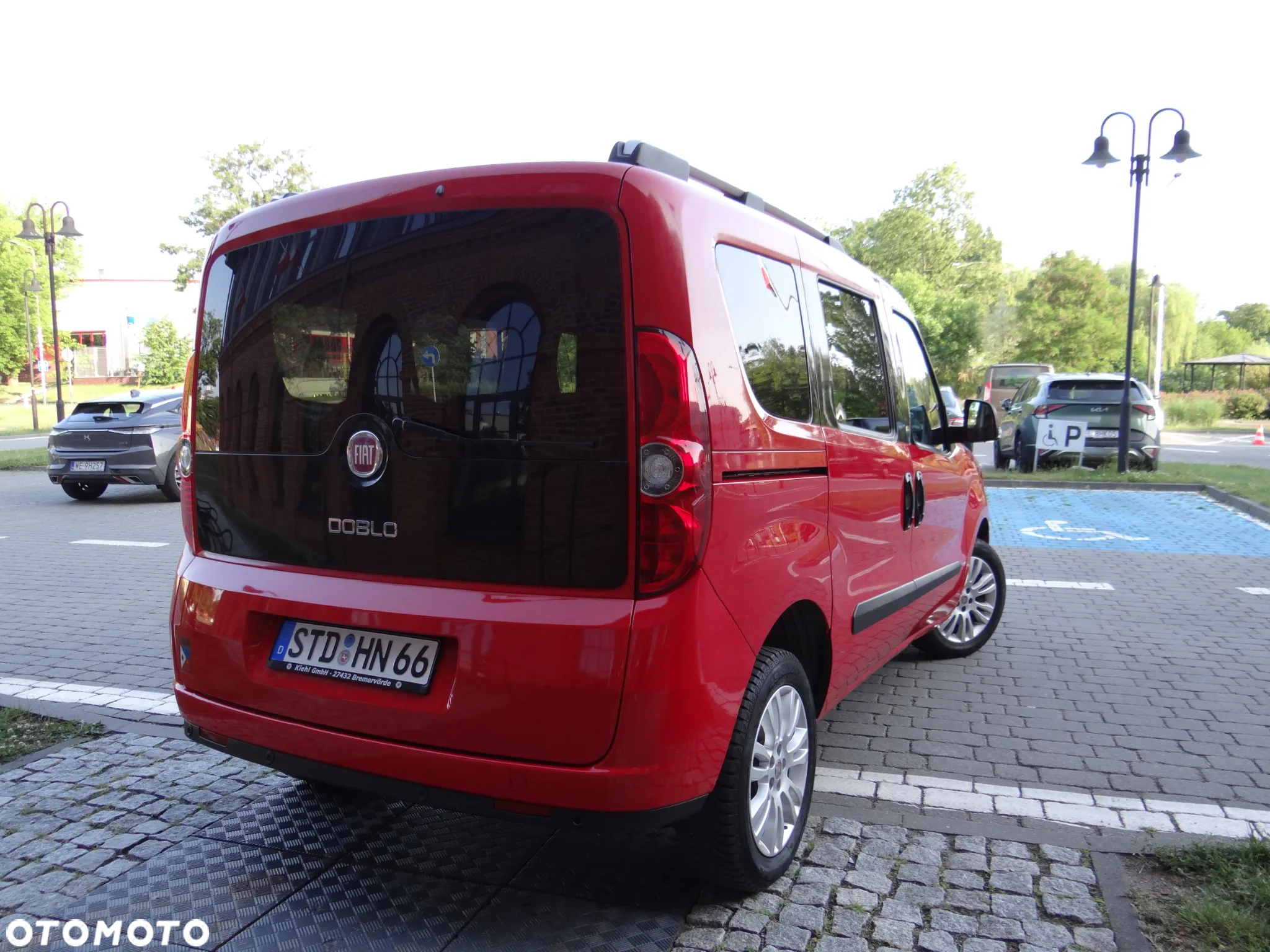 Fiat Doblo 1.4 16V Emotion - 3