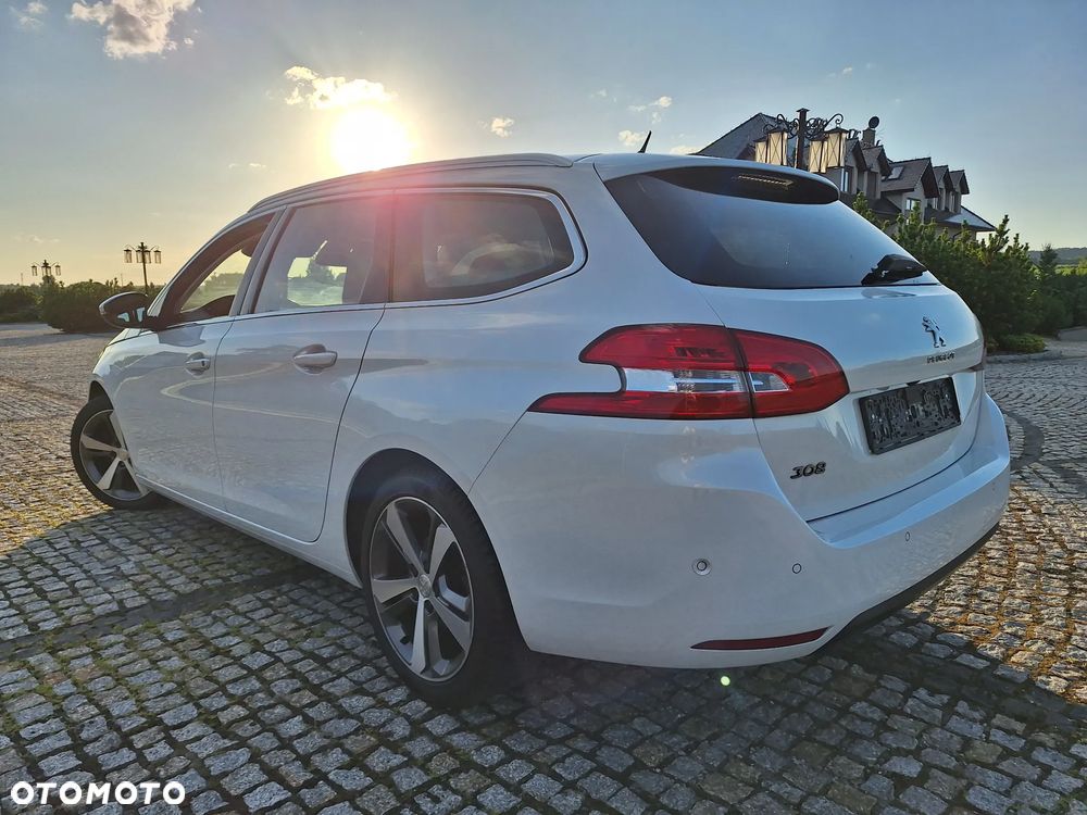Peugeot 308 SW BlueHDi 150 Stop & Start Allure - 20