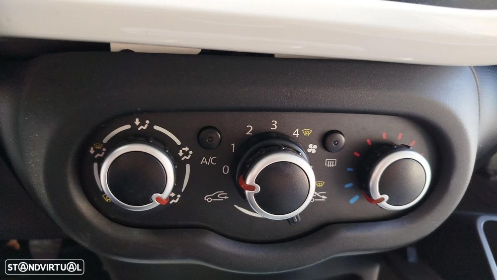 Botão / interruptor do AC RENAULT Twingo III (BCM_) - 1