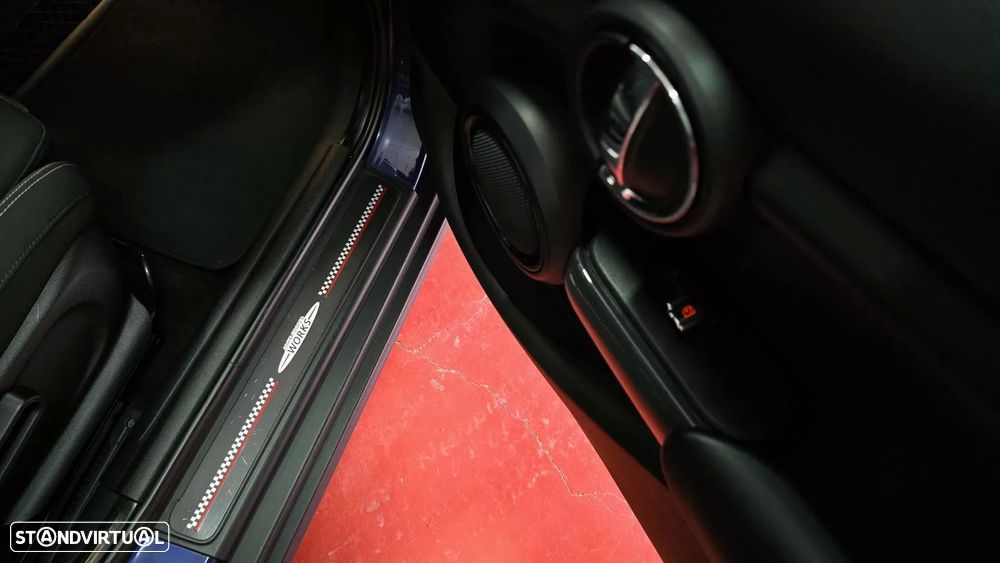 MINI 5 Portas One D - 43