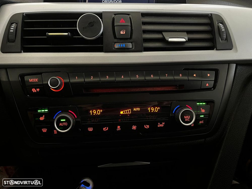 BMW 320 d Navigation Auto - 15