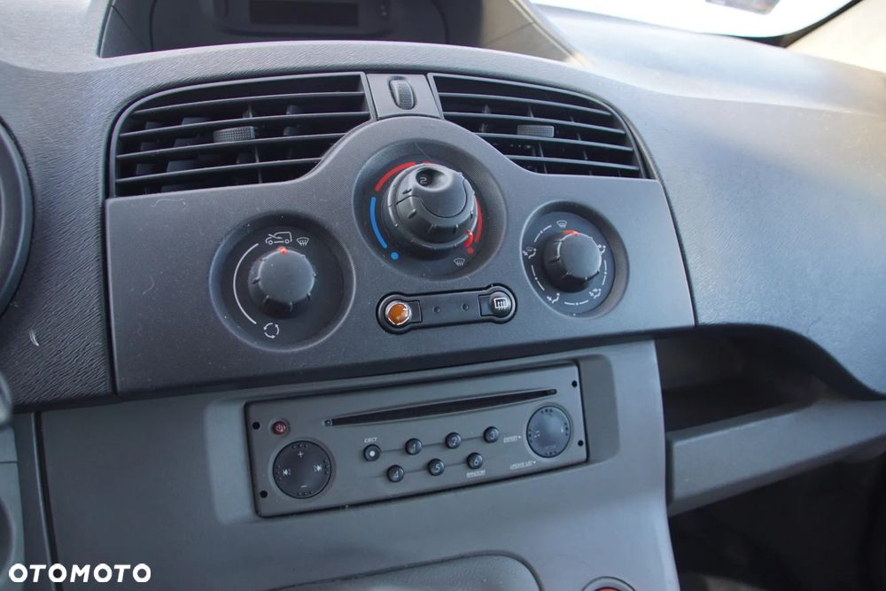 Auto na części - Renault Kangoo II 1.6 87 KM K7M TEB64 2009R Silnik Skrzynia Drzwi Maska Błotnik Lampa Klapa Zderzak Klamka Lusterko Deska Kokpit Sterownik Moduł Czujnik Licznik Wyświetlacz Panel Kierownica - 12