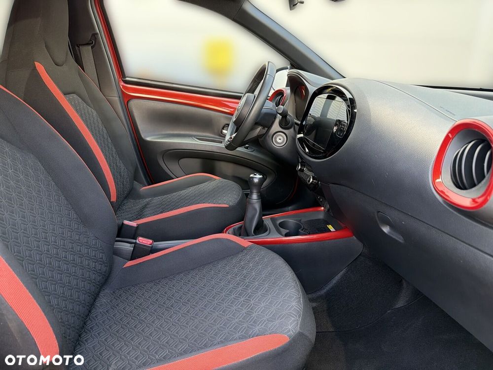 Toyota Aygo X - 8