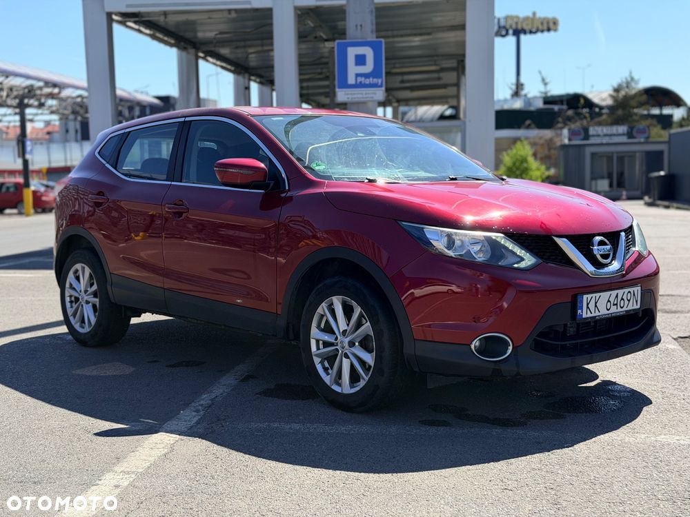 Nissan Qashqai 1.2 DIG-T N-Connecta Xtronic EU6 - 2