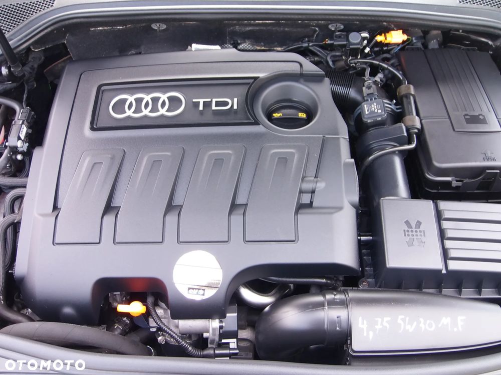 Audi A3 Sportback 1.6 TDI DPF Attraction - 10