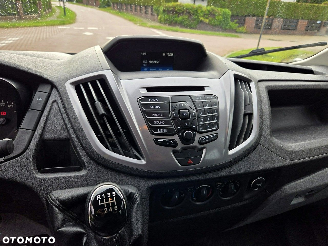 Ford Transit - 16