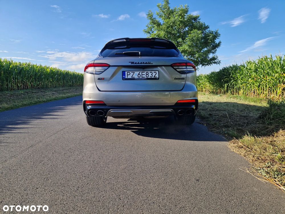 Maserati Levante Trofeo - 11