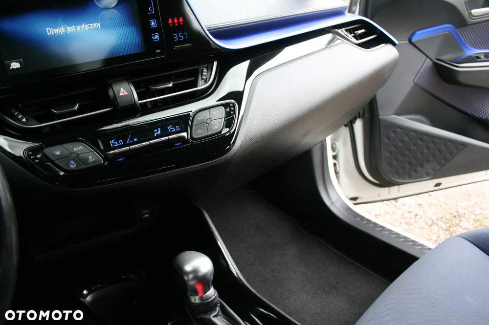 Toyota C-HR Style - 18