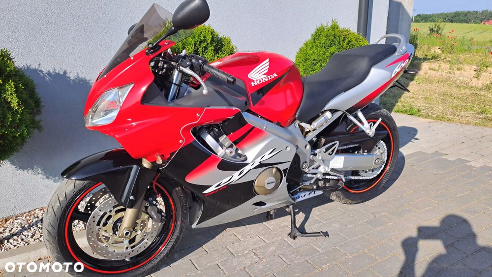 Honda CBR - 6