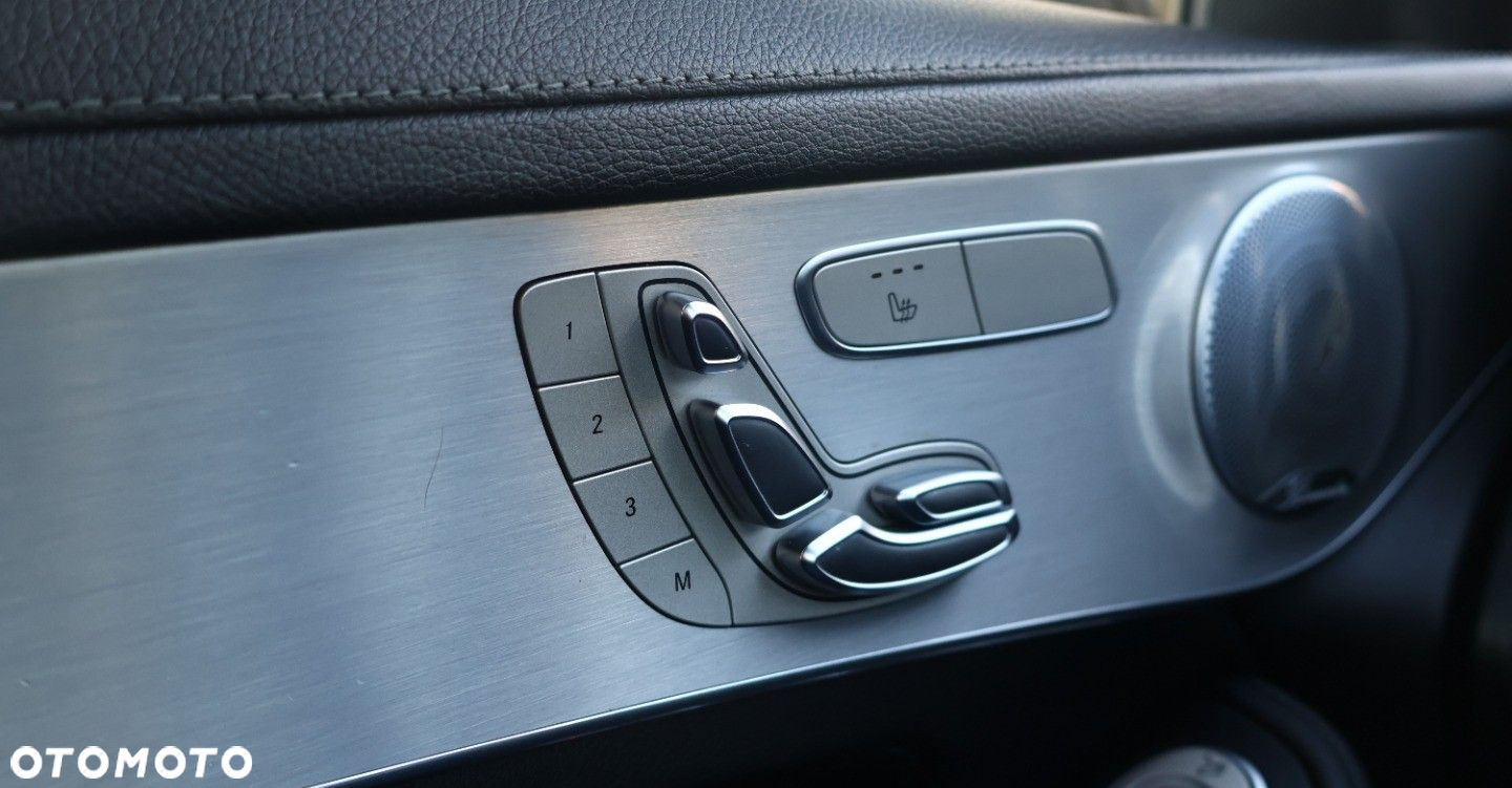 Mercedes-Benz GLC - 23
